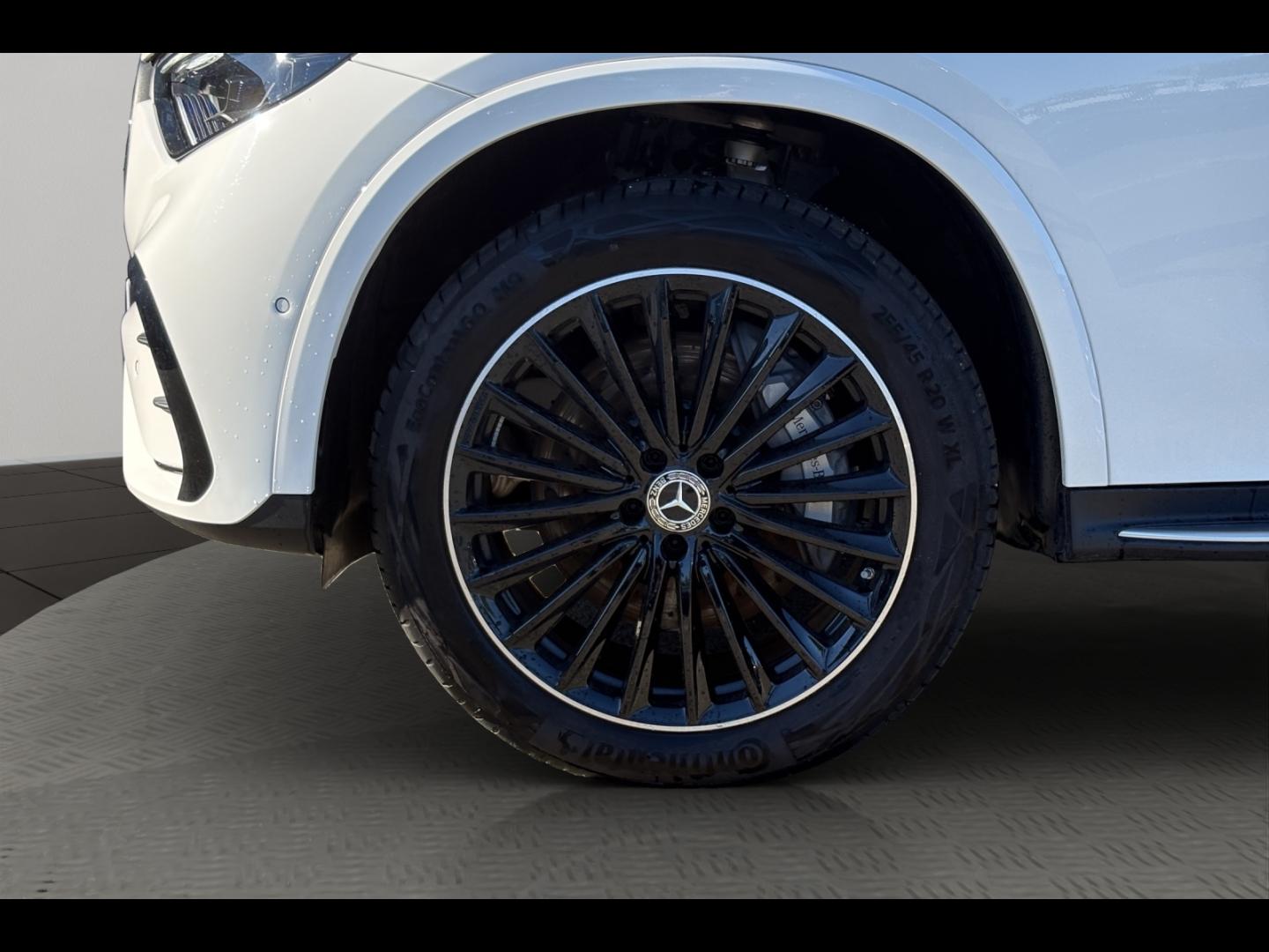 Image MERCEDES-BENZ GLC Coupé 300 e Hybrid 204+136ch AMG Line + 4Matic 9G-Tronic