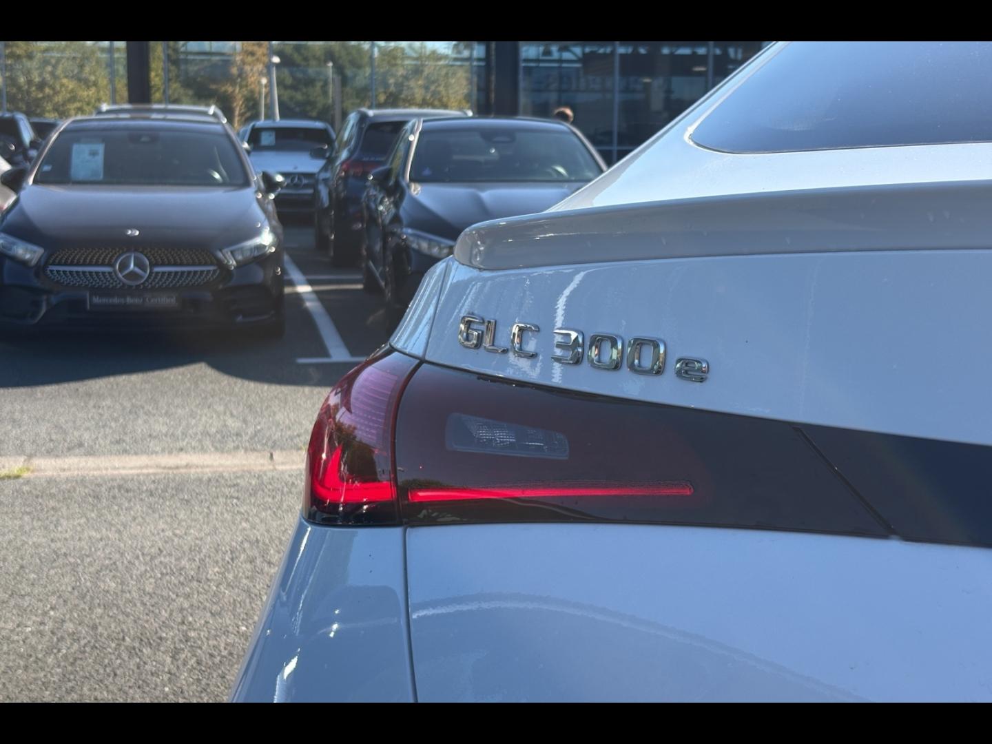 Image MERCEDES-BENZ GLC Coupé 300 e Hybrid 204+136ch AMG Line + 4Matic 9G-Tronic