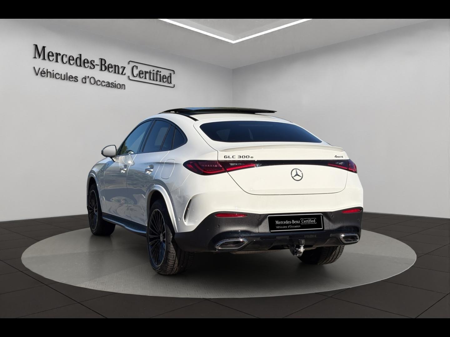 Image MERCEDES-BENZ GLC Coupé 300 e Hybrid 204+136ch AMG Line + 4Matic 9G-Tronic