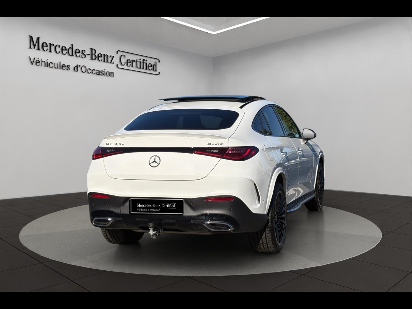 Image MERCEDES-BENZ GLC Coupé 300 e Hybrid 204+136ch AMG Line + 4Matic 9G-Tronic