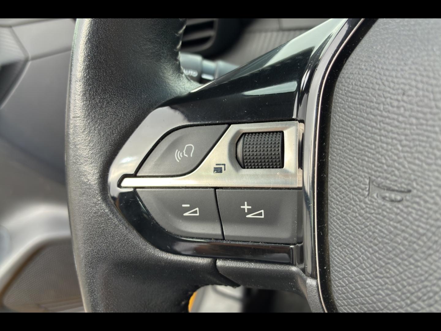 Image PEUGEOT 208 PureTech 75 S&S BVM5 Active Business