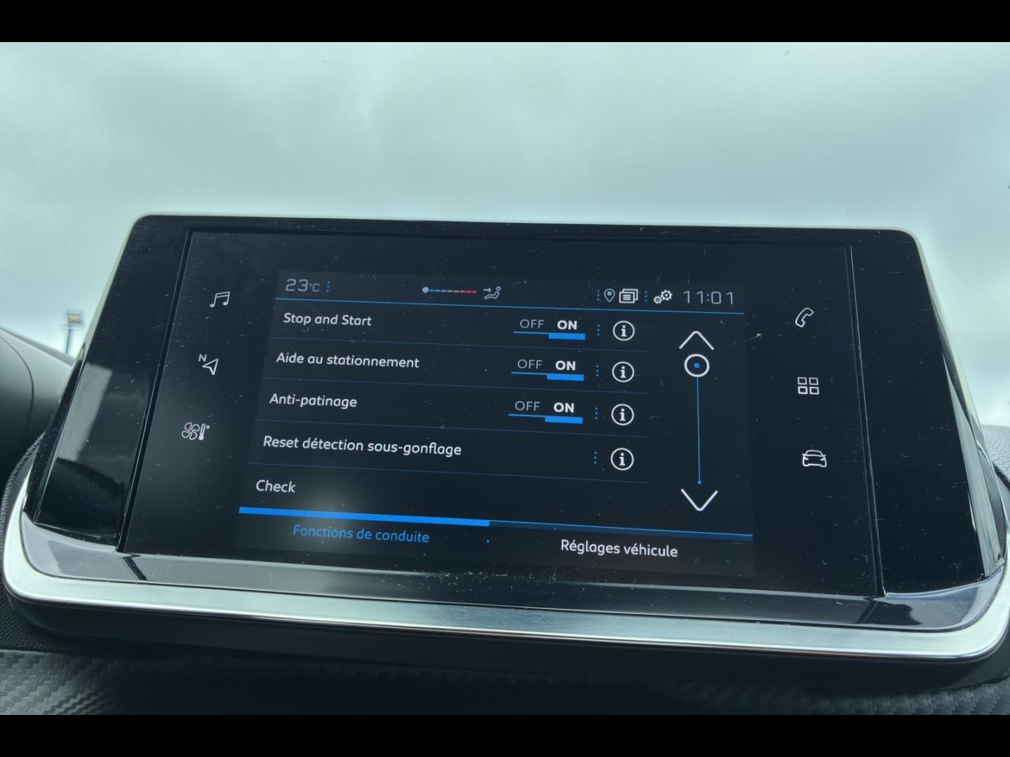 Image PEUGEOT 208 PureTech 75 S&S BVM5 Active Business
