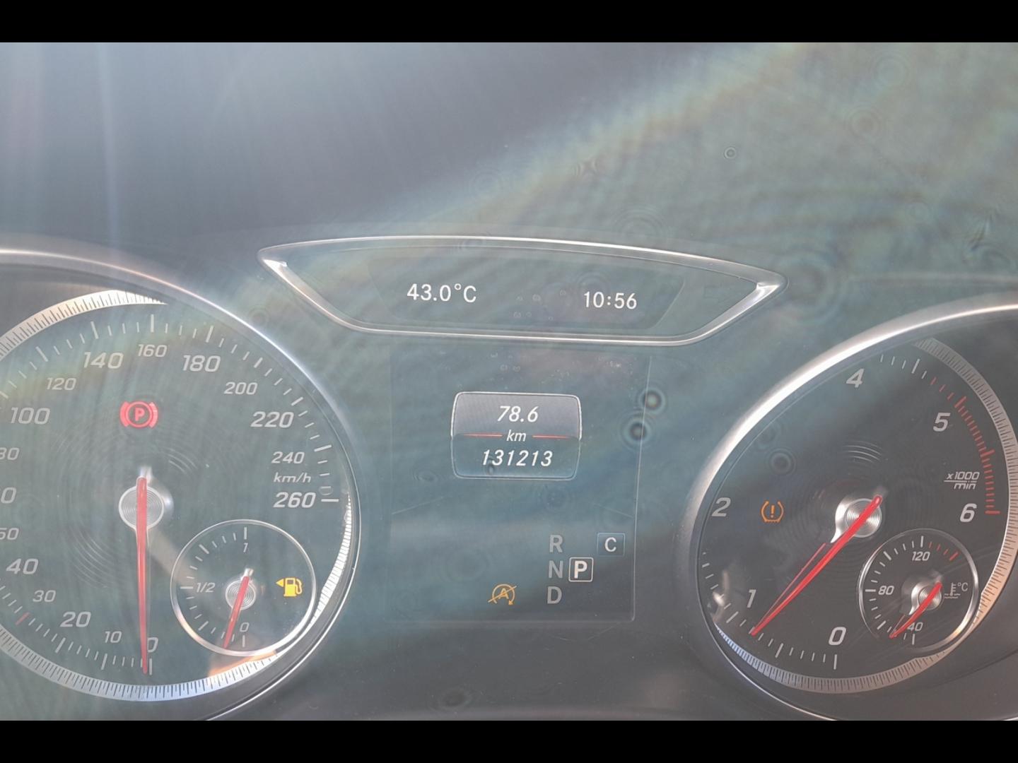 Image MERCEDES-BENZ GLA 200 d 136ch Sensation 7G-DCT Euro6c