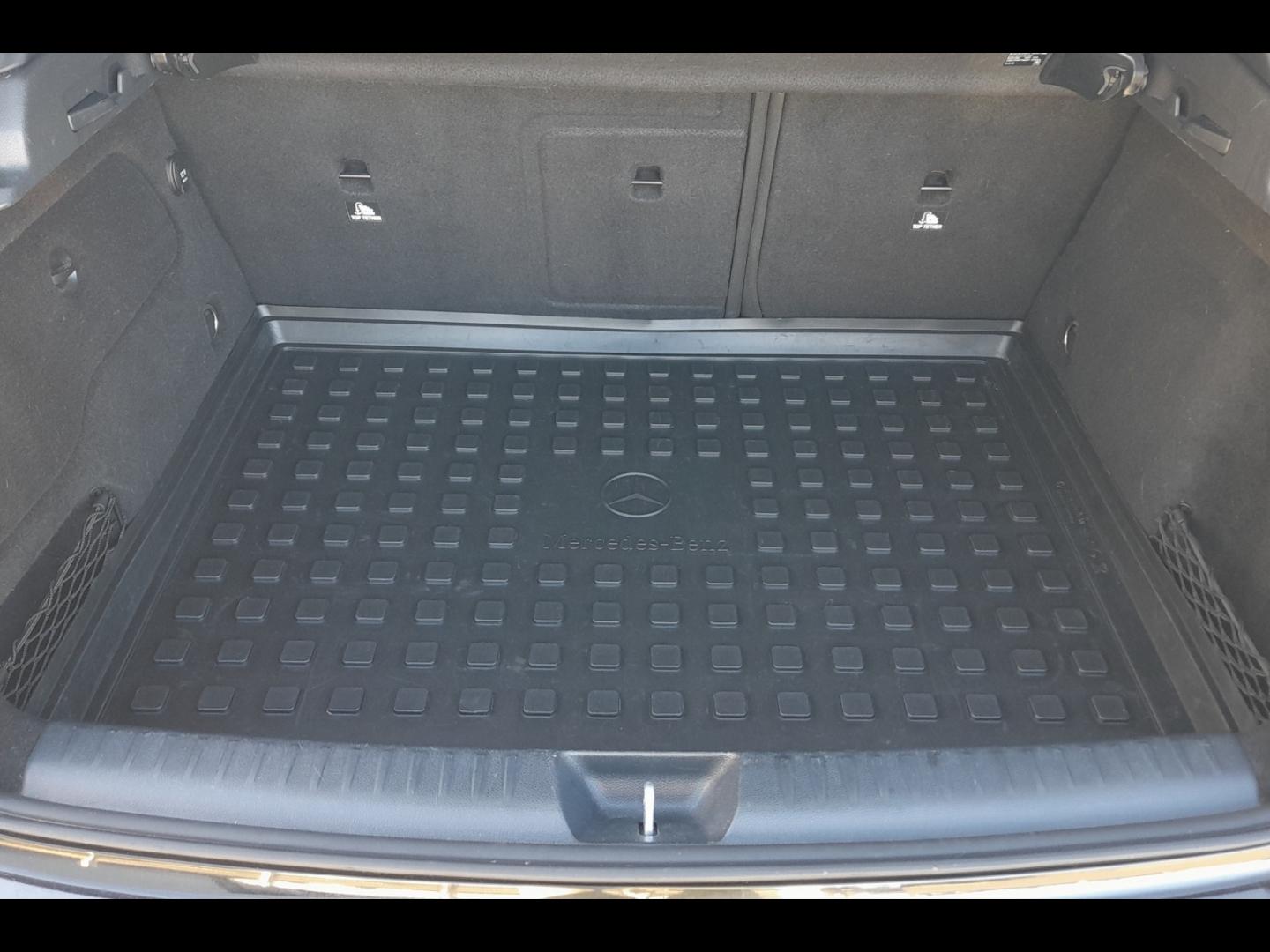 Image MERCEDES-BENZ GLA 200 d 136ch Sensation 7G-DCT Euro6c