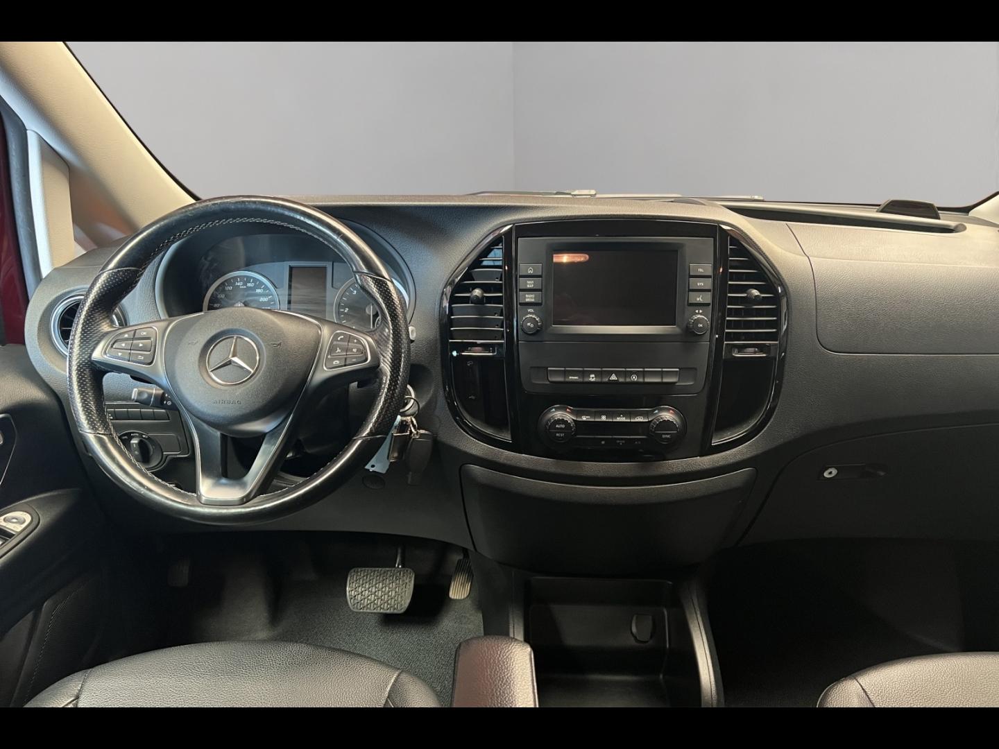 Image MERCEDES-BENZ Vito Fg 116 CDI Mixto Compact Select Propulsion 9G-Tronic