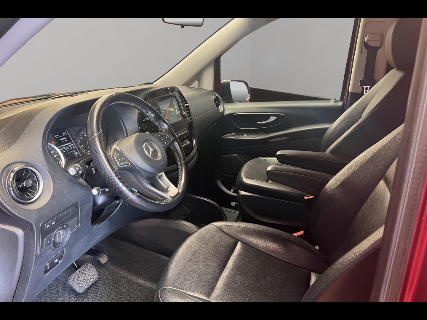 Image MERCEDES-BENZ Vito Fg 116 CDI Mixto Compact Select Propulsion 9G-Tronic