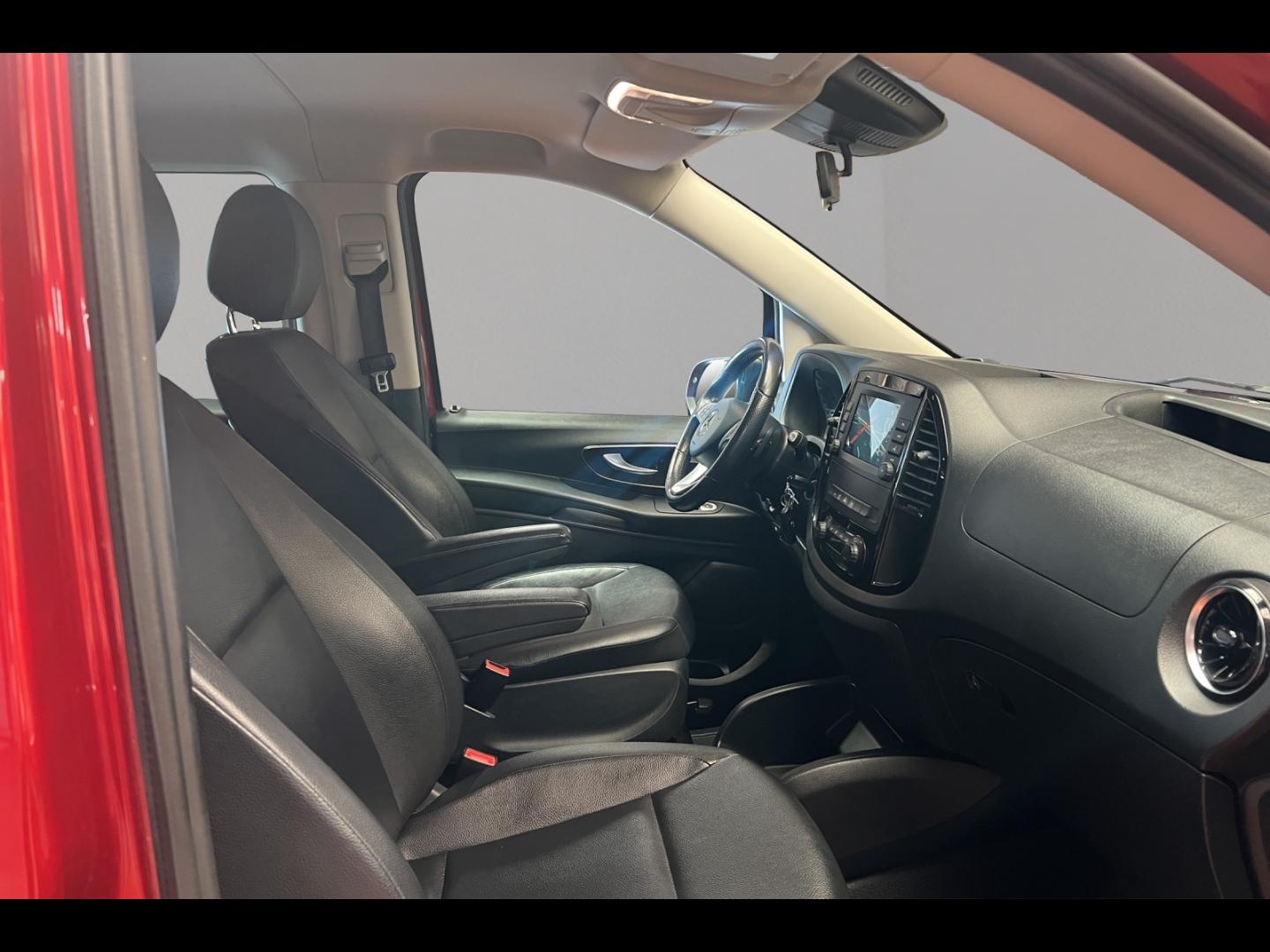 Image MERCEDES-BENZ Vito Fg 116 CDI Mixto Compact Select Propulsion 9G-Tronic