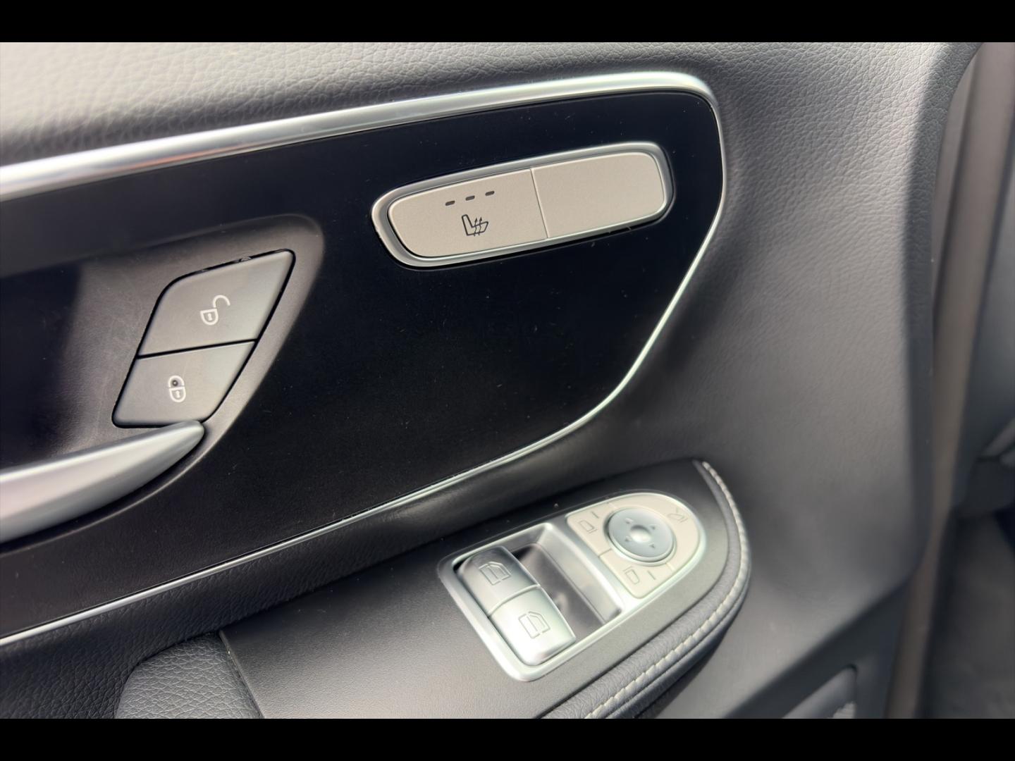 Image MERCEDES-BENZ Classe V 300 d Long Avantgarde Intégrale 9G-Tronic