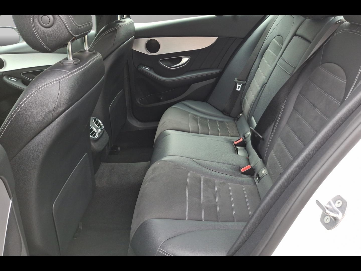 Image MERCEDES-BENZ Classe C 200 d 150ch AMG Line 9G-Tronic