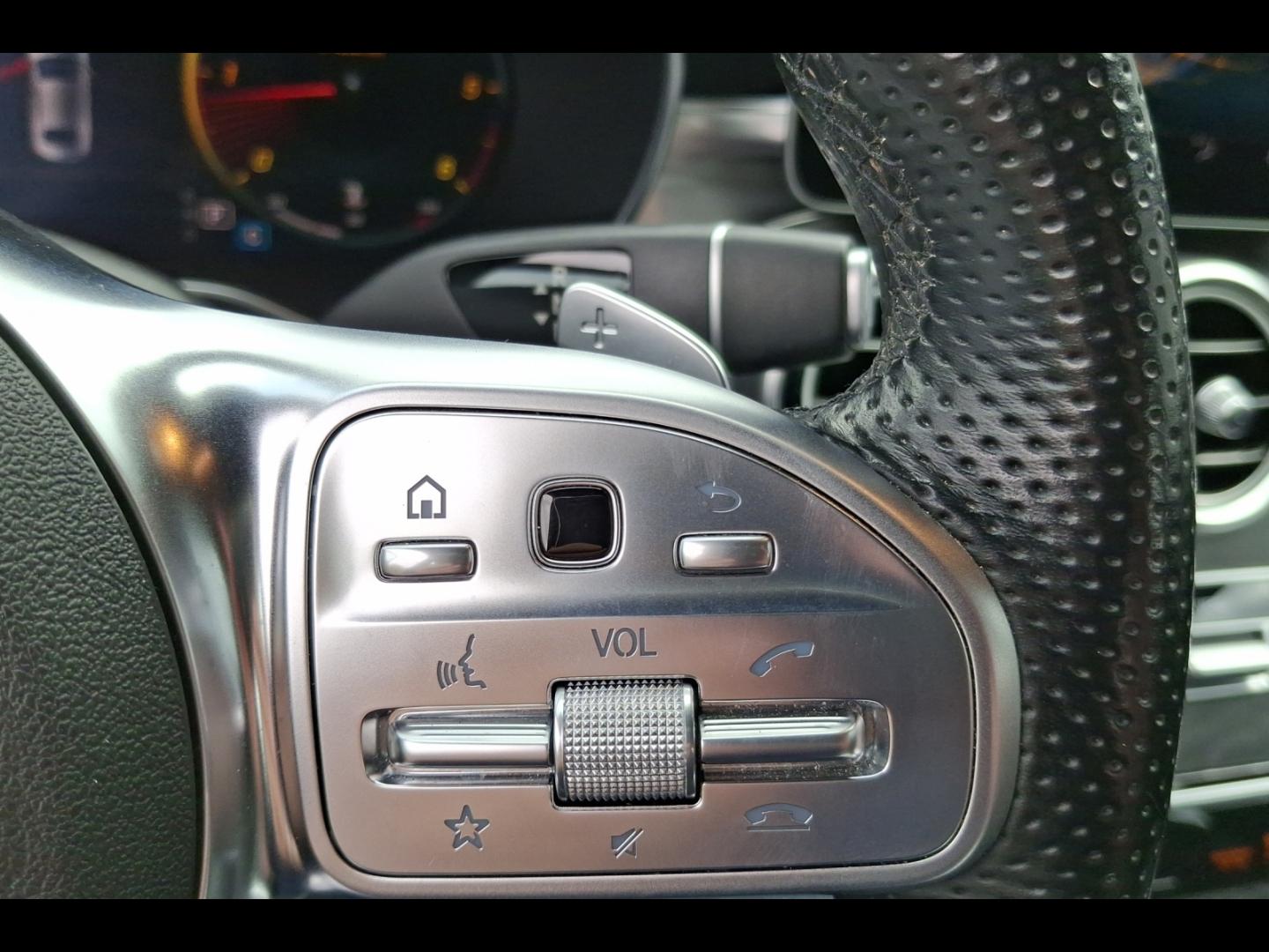 Image MERCEDES-BENZ Classe C 200 d 150ch AMG Line 9G-Tronic