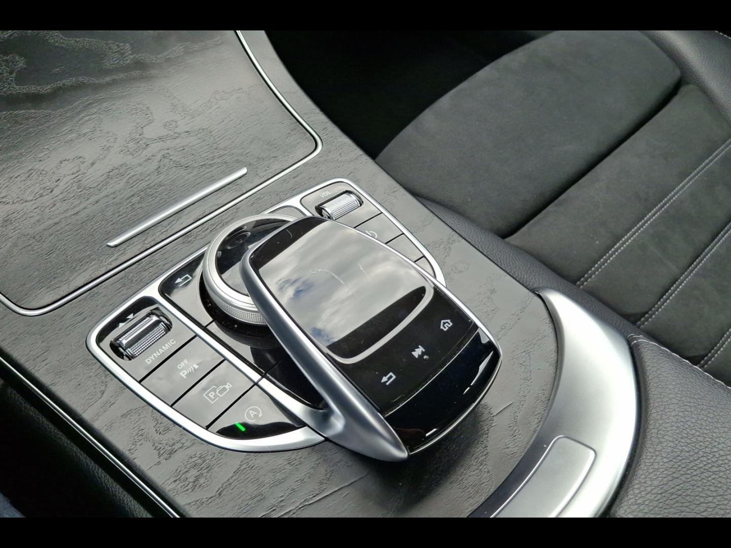 Image MERCEDES-BENZ Classe C 200 d 150ch AMG Line 9G-Tronic