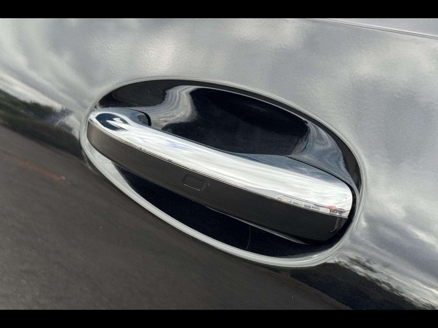 Image MERCEDES-BENZ Classe C Break 300 d e Hybrid EQ 197+129ch AMG Line