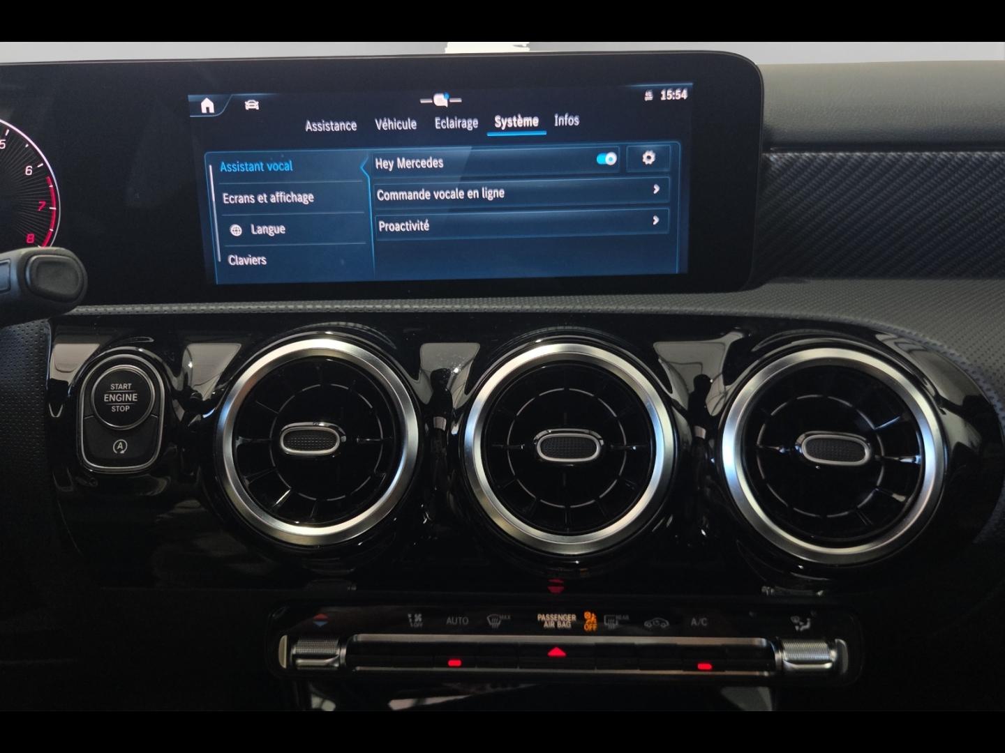 Image MERCEDES-BENZ Classe A 180 136ch Progressive Line 7G-DCT