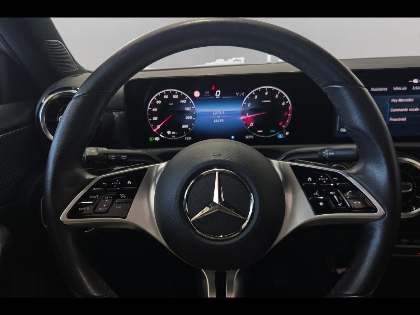 Image MERCEDES-BENZ Classe A 180 136ch Progressive Line 7G-DCT