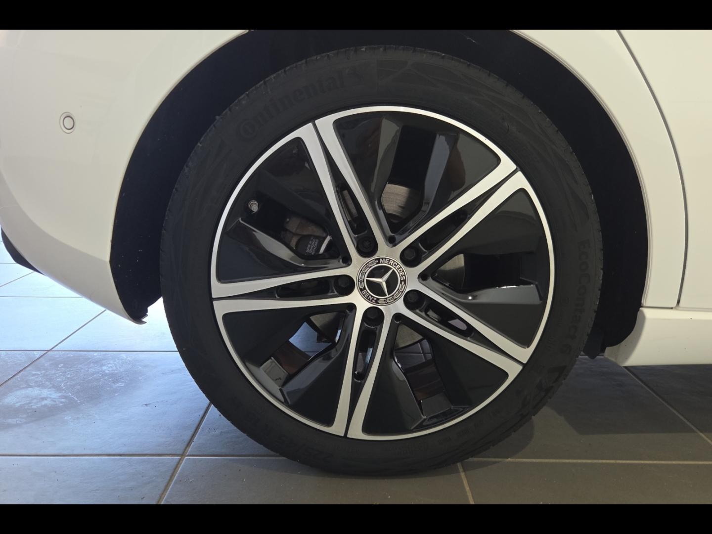 Image MERCEDES-BENZ Classe A 180 136ch Progressive Line 7G-DCT
