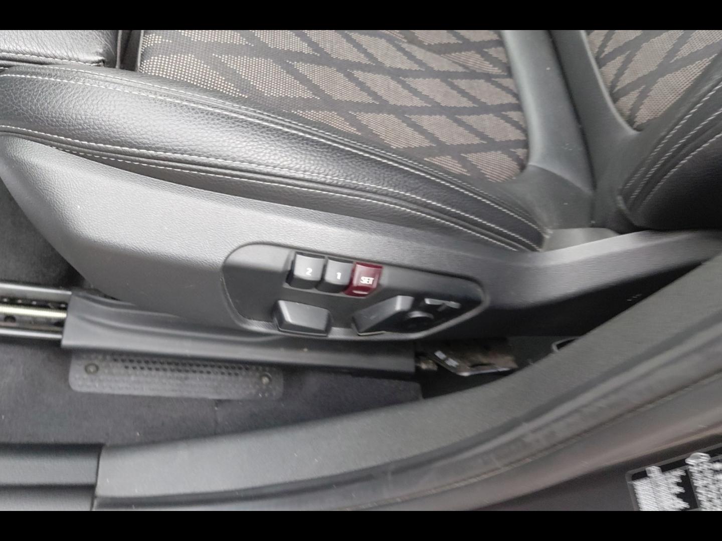 Image BMW X1 sDrive16dA 116ch xLine DKG7