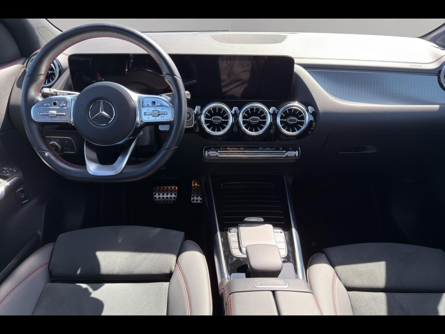 Image MERCEDES-BENZ EQA 350 292ch AMG Line 4MATIC