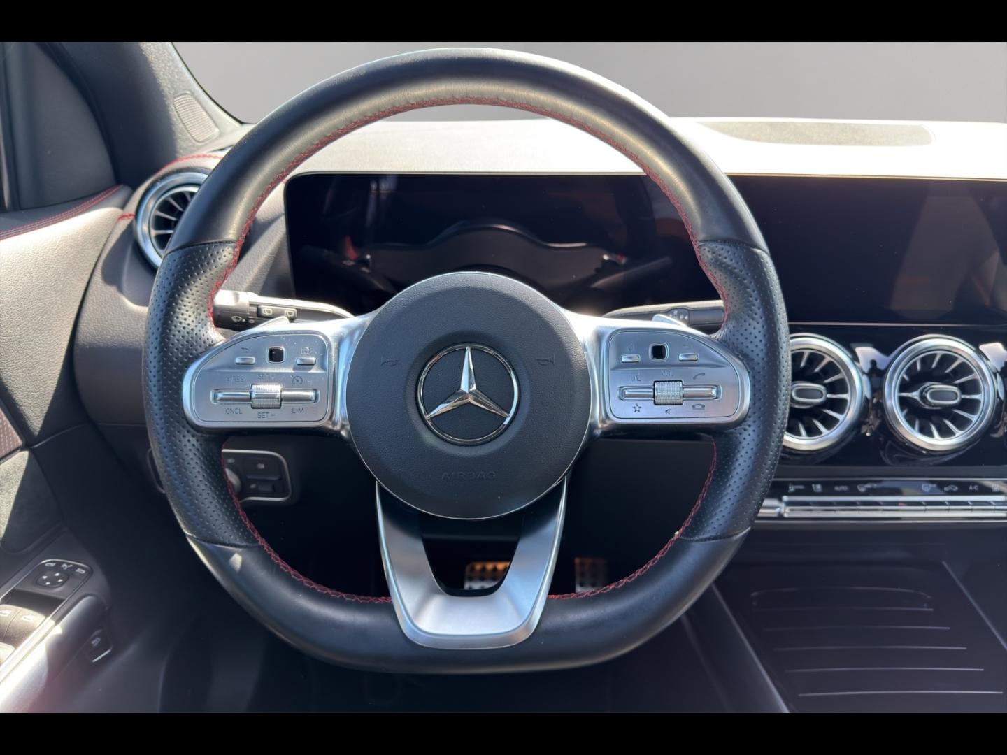 Image MERCEDES-BENZ EQA 350 292ch AMG Line 4MATIC