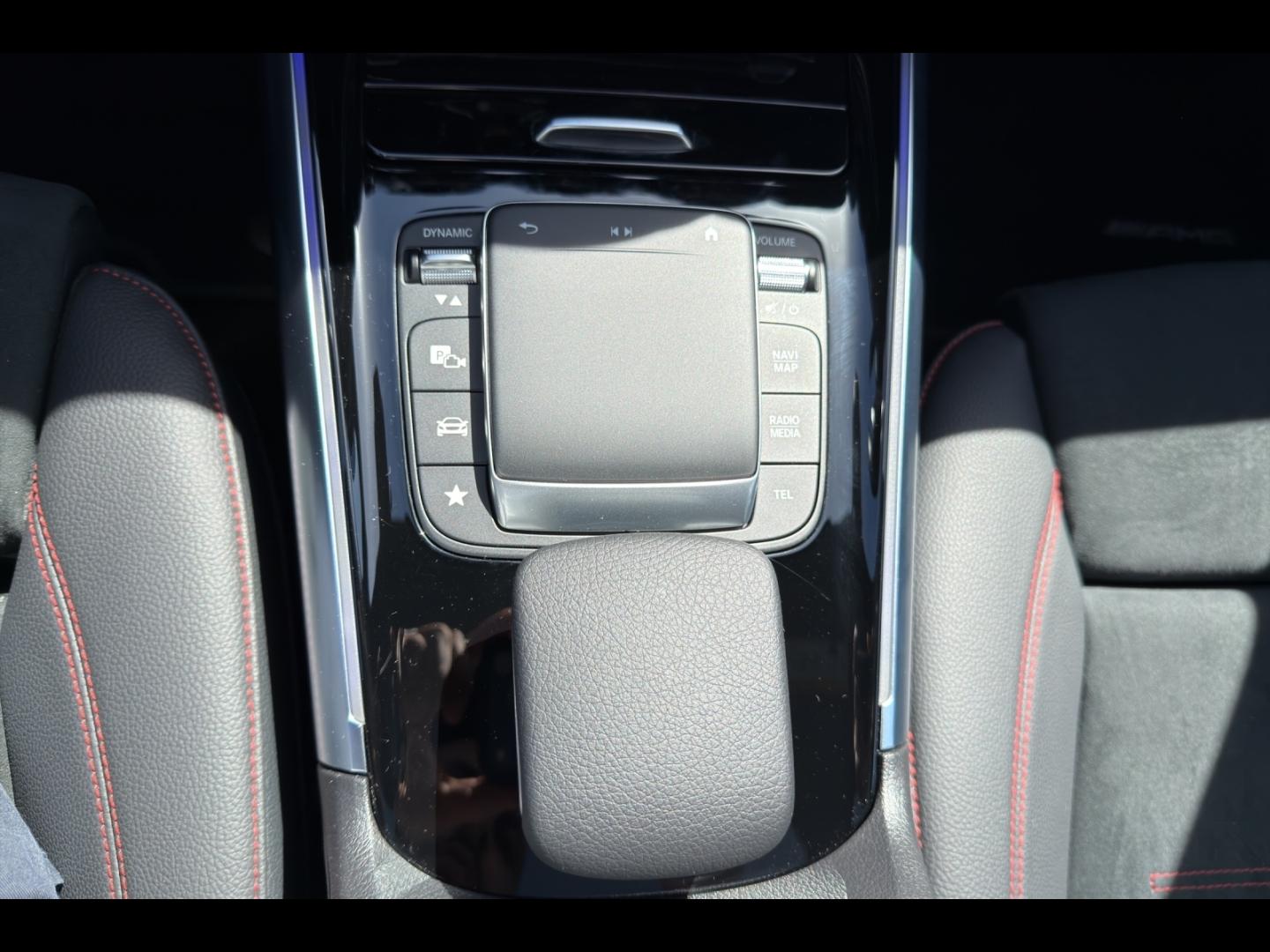 Image MERCEDES-BENZ EQA 350 292ch AMG Line 4MATIC