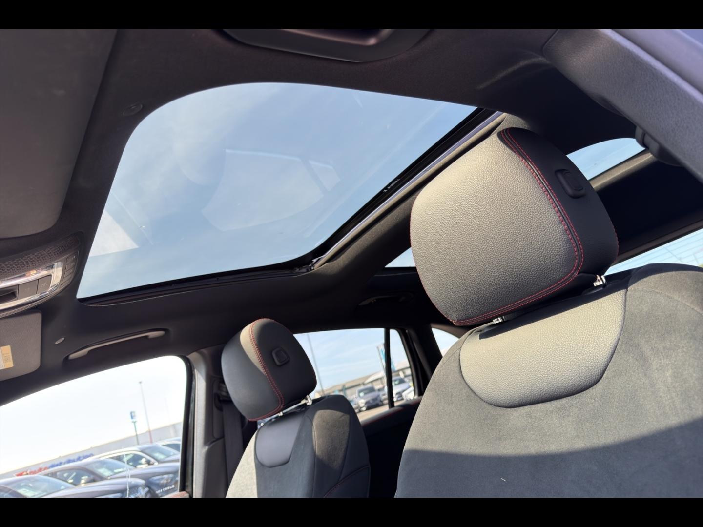 Image MERCEDES-BENZ EQA 350 292ch AMG Line 4MATIC