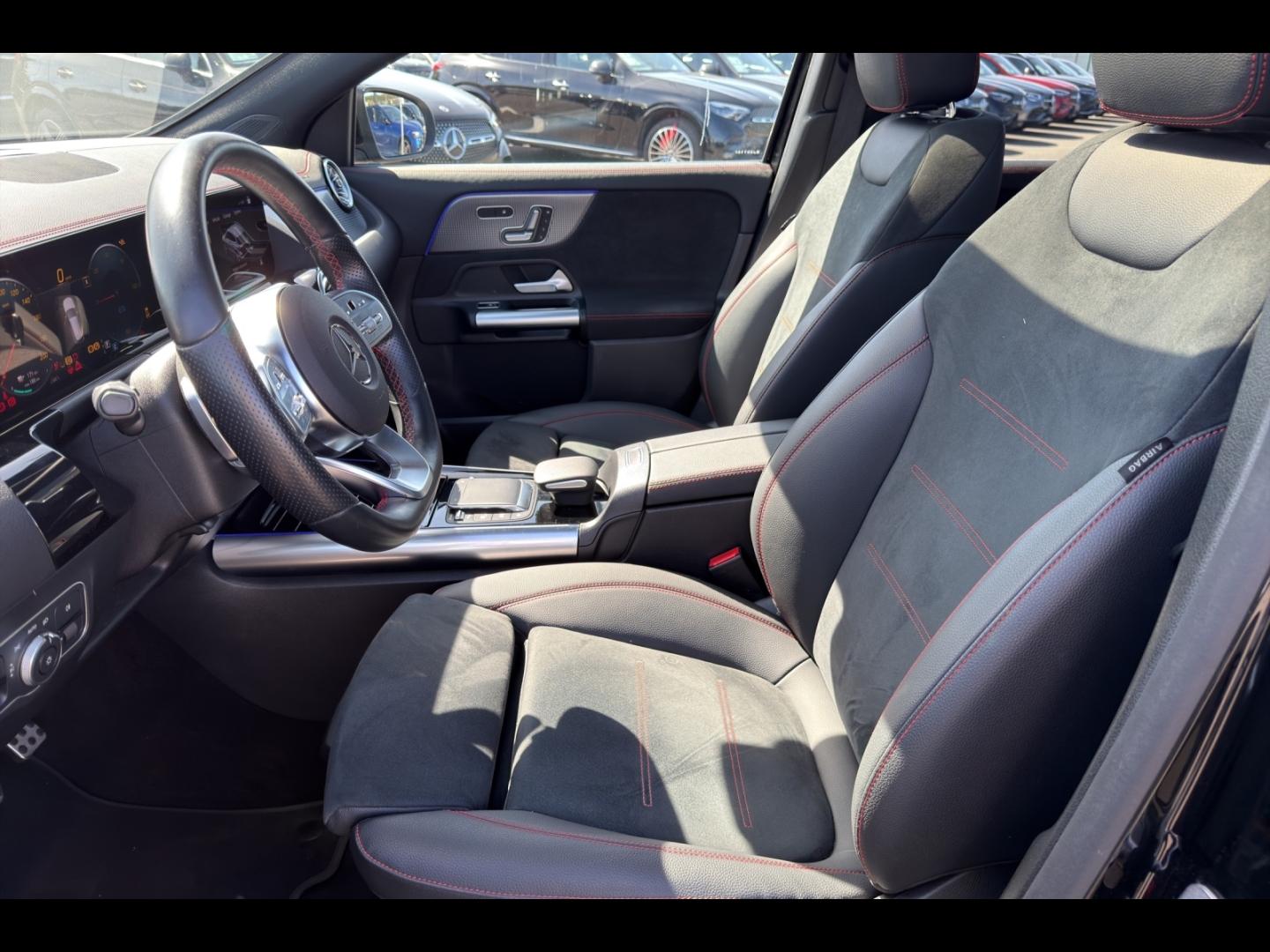 Image MERCEDES-BENZ EQA 350 292ch AMG Line 4MATIC