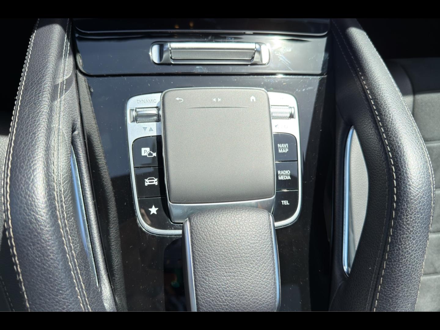Image MERCEDES-BENZ GLE 400 d 330ch AMG Line 4Matic 9G-Tronic