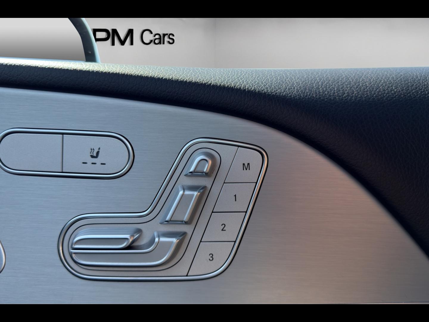 Image MERCEDES-BENZ GLE 400 d 330ch AMG Line 4Matic 9G-Tronic