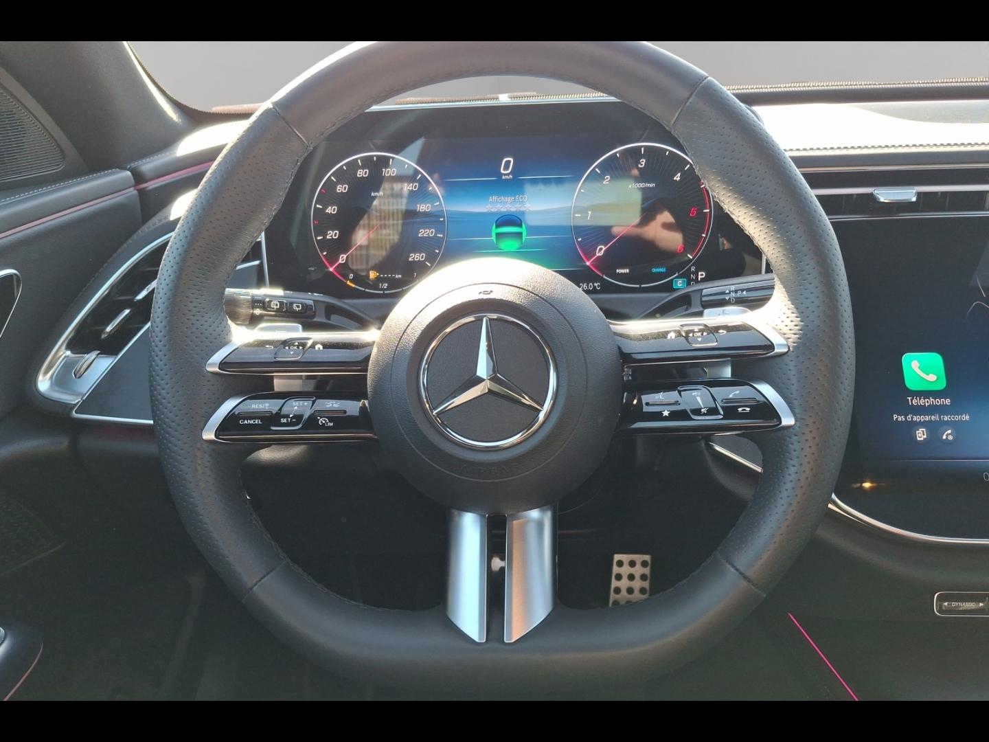 Image MERCEDES-BENZ Classe E Break 220 d 197+23ch AMG Line 9G-Tronic
