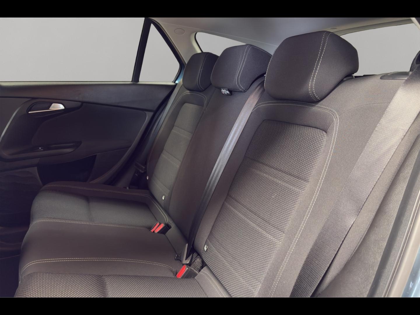 Image FIAT Tipo Cross SW 1.0 FireFly Turbo 100ch S/S Plus MY22