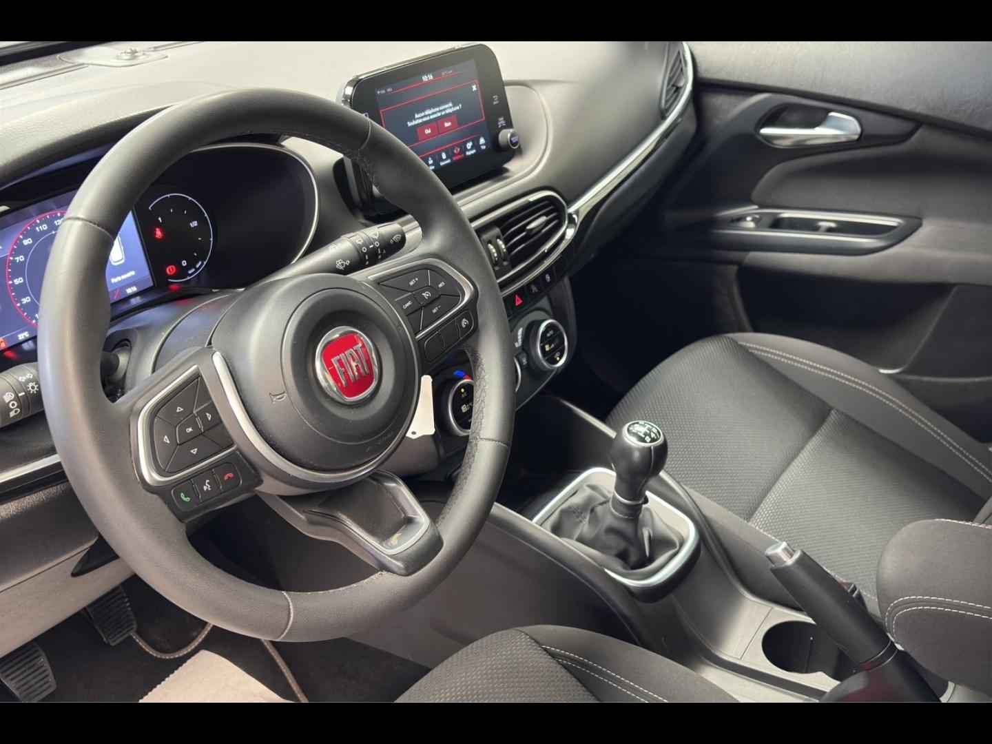 Image FIAT Tipo Cross SW 1.0 FireFly Turbo 100ch S/S Plus MY22