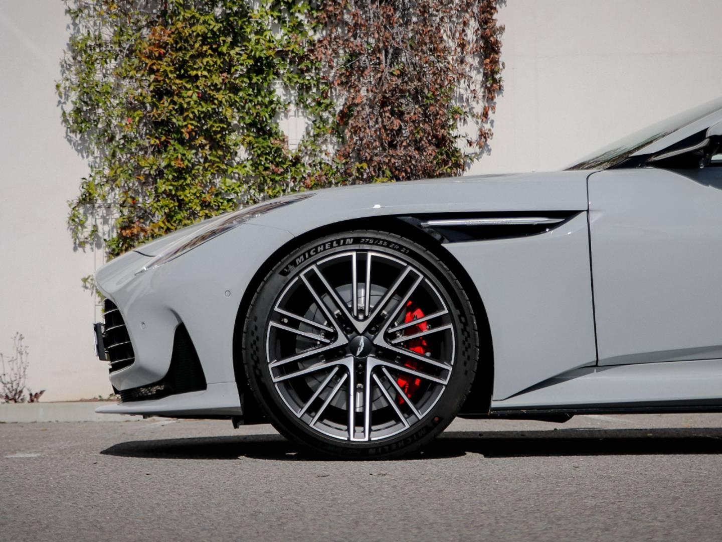 Image ASTON MARTIN DB12 V8 4.0 680ch BVA8