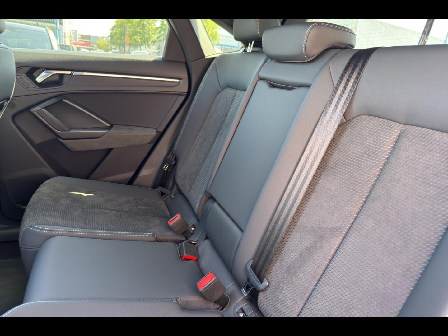 Image AUDI Q3 Sportback 35 TDI 150ch S line S tronic 7