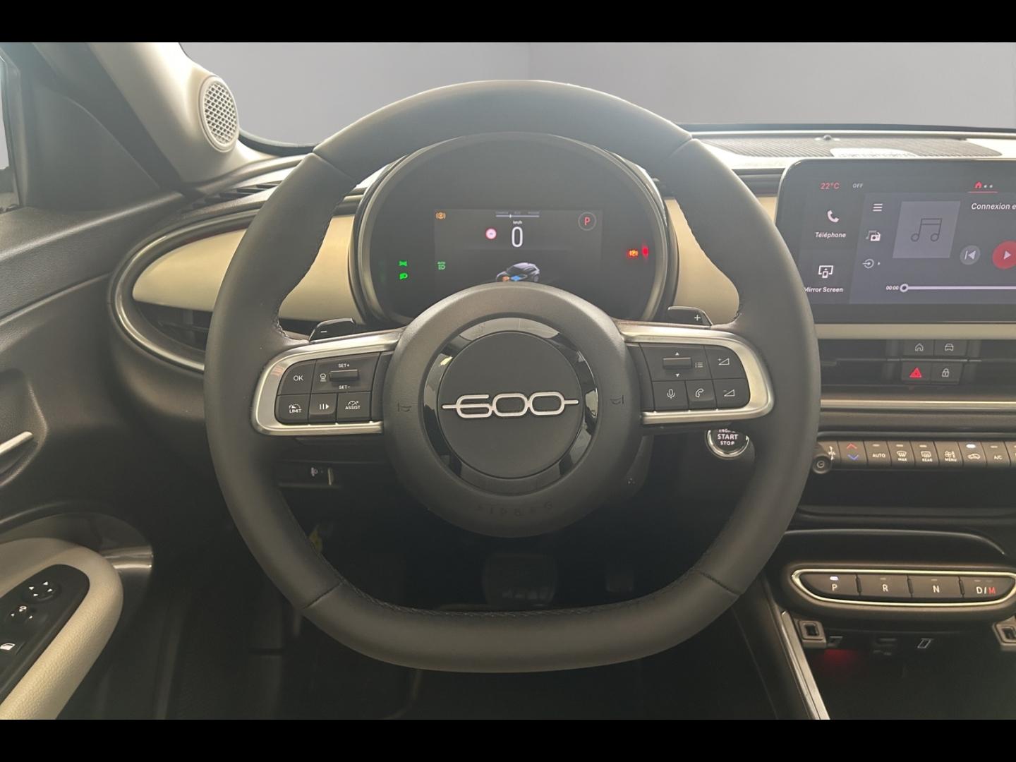 Image FIAT 600 1.2 Hybrid Turbo 110ch La Prima eDCT6 Step 2
