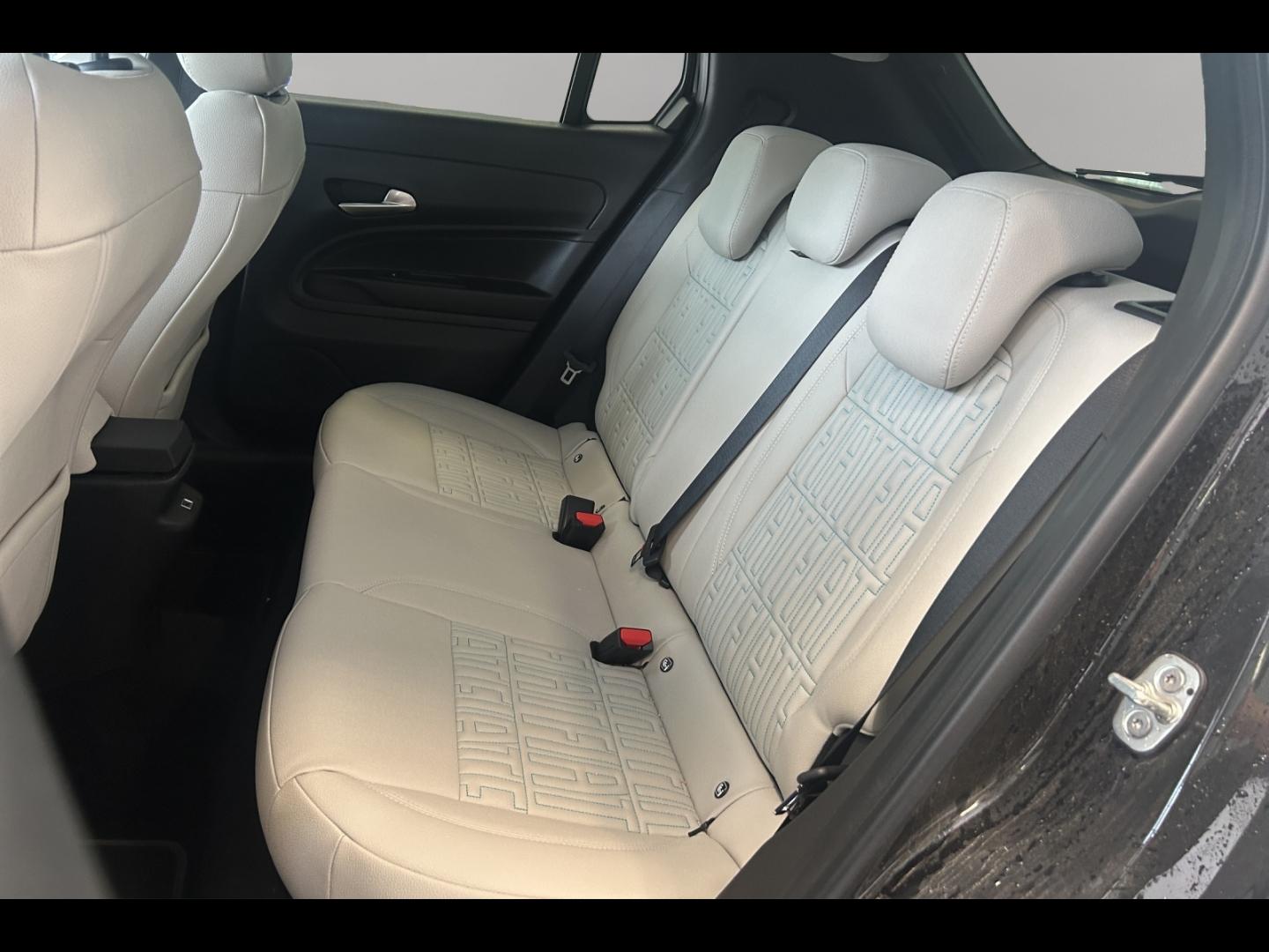 Image FIAT 600 1.2 Hybrid Turbo 110ch La Prima eDCT6 Step 2