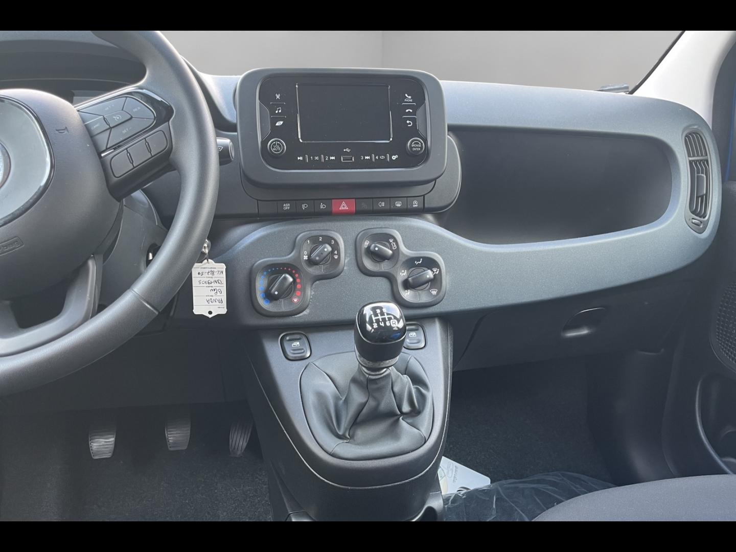 Image FIAT Panda Pandina 1.0 65ch BSG S&S Hybrid Icône