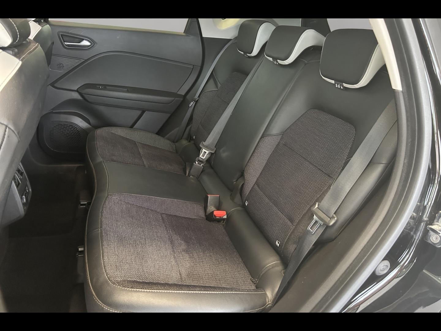Image RENAULT Captur 1.5 Blue dCi 115ch Intens EDC