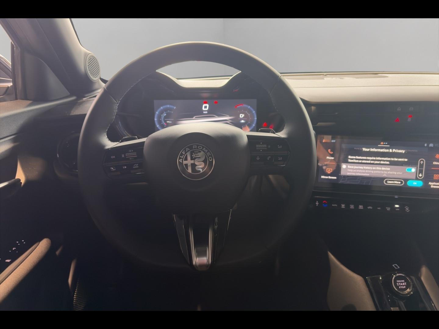 Image ALFA ROMEO Junior 1.2 Ibrida 136ch DCT6
