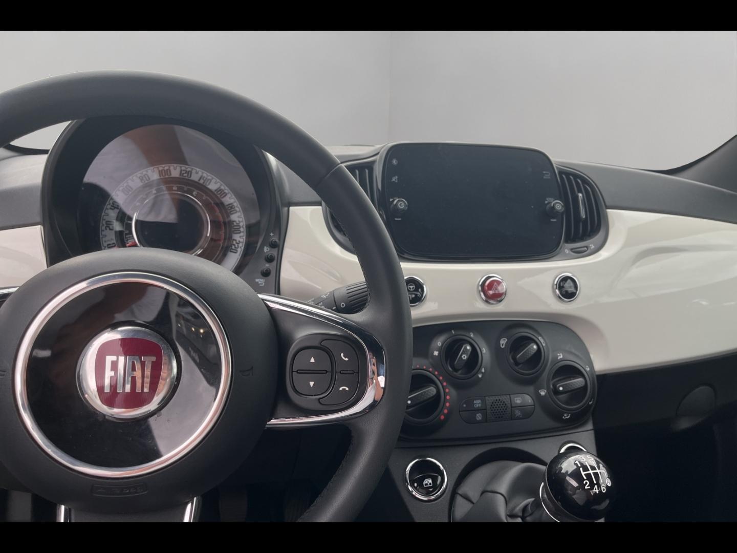 Image FIAT 500C 1.0 70ch BSG S&S Pack Confort