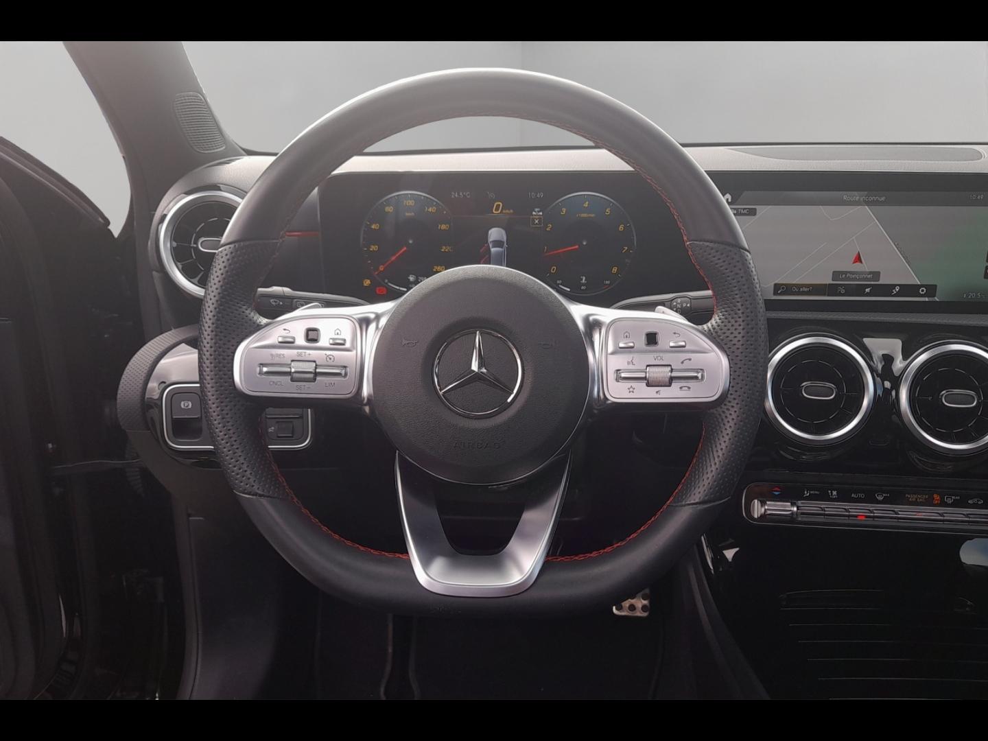 Image MERCEDES-BENZ Classe A 180 136ch AMG Line 7G-DCT