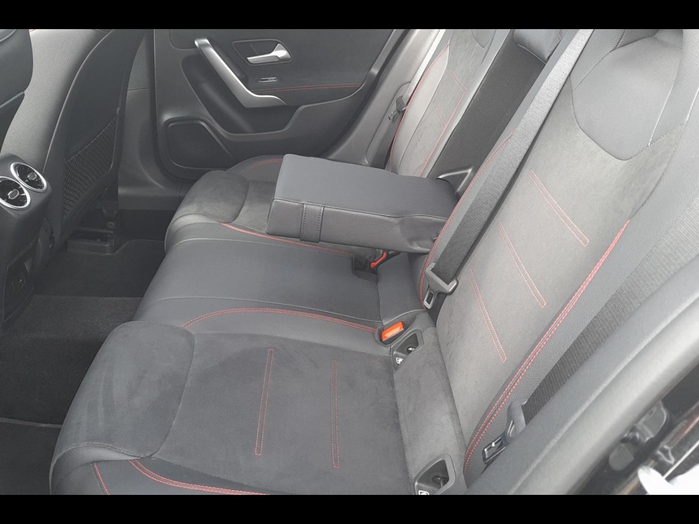 Image MERCEDES-BENZ Classe A 180 136ch AMG Line 7G-DCT
