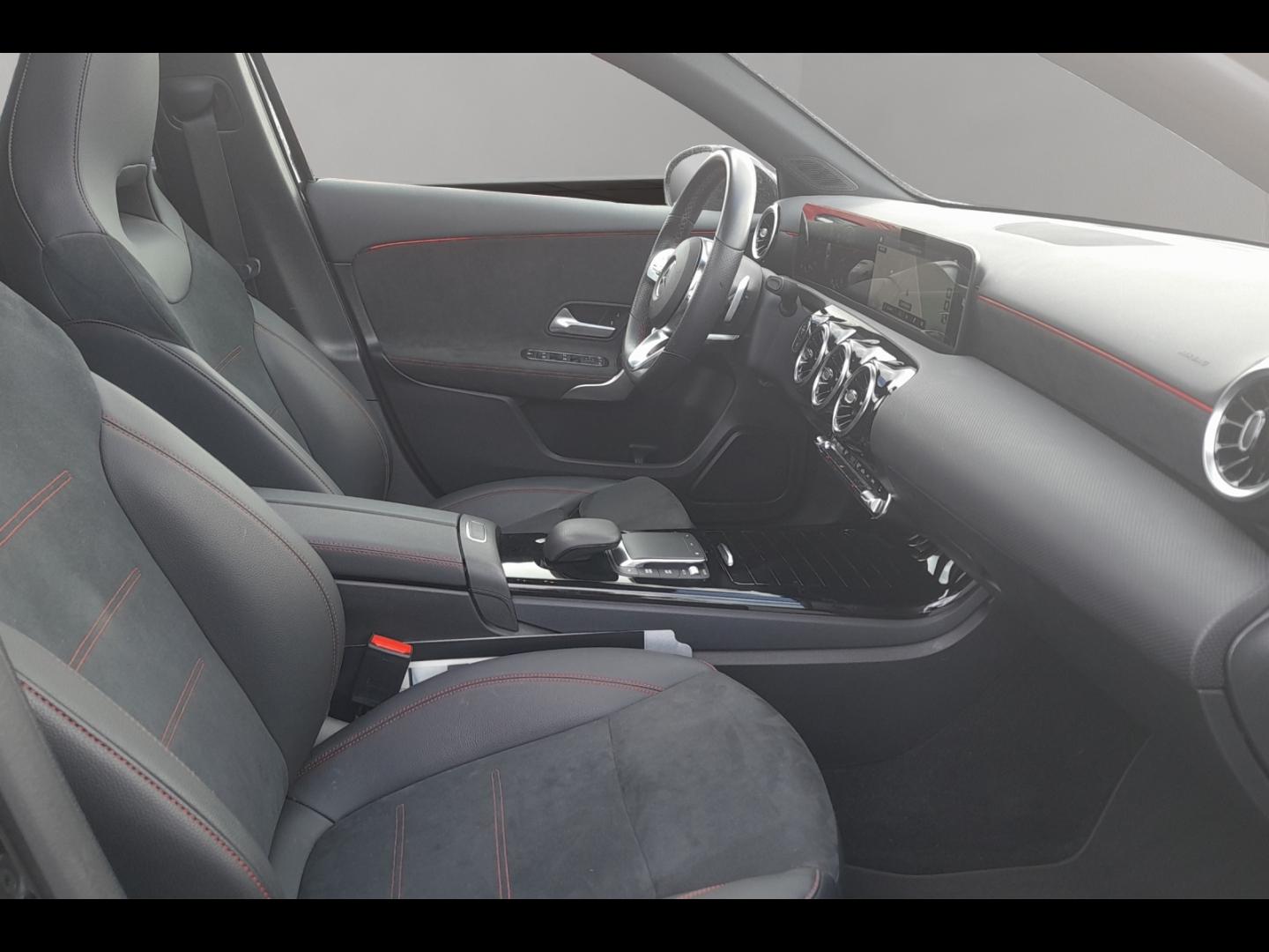 Image MERCEDES-BENZ Classe A 180 136ch AMG Line 7G-DCT