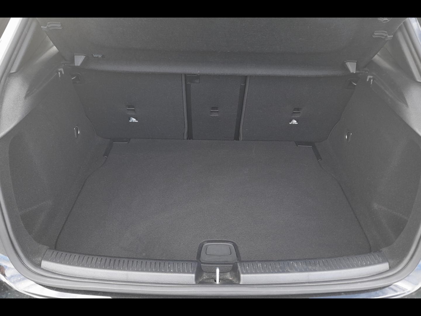 Image MERCEDES-BENZ Classe A 180 136ch AMG Line 7G-DCT
