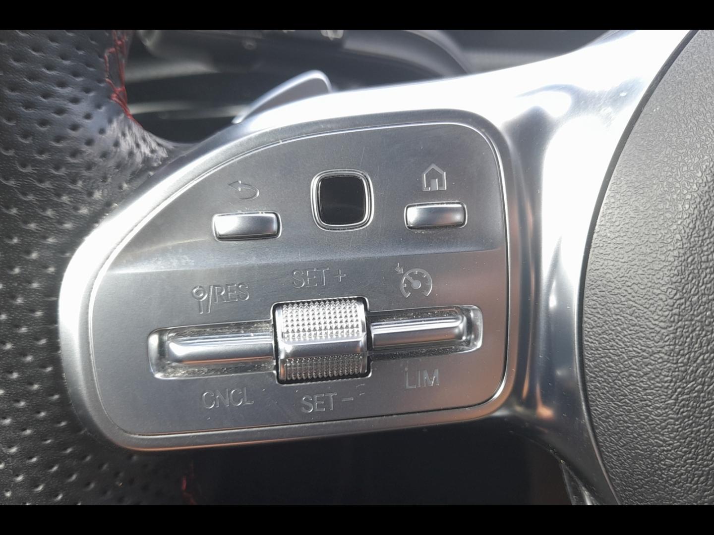 Image MERCEDES-BENZ Classe A 180 136ch AMG Line 7G-DCT
