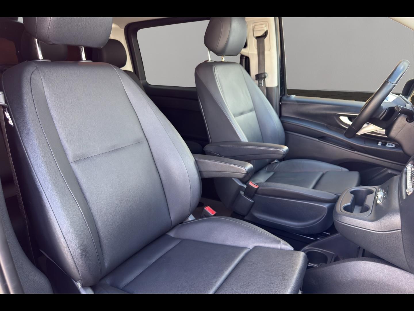 Image MERCEDES-BENZ Vito Fg 119 CDI Mixto Long Pro Propulsion 9G-Tronic
