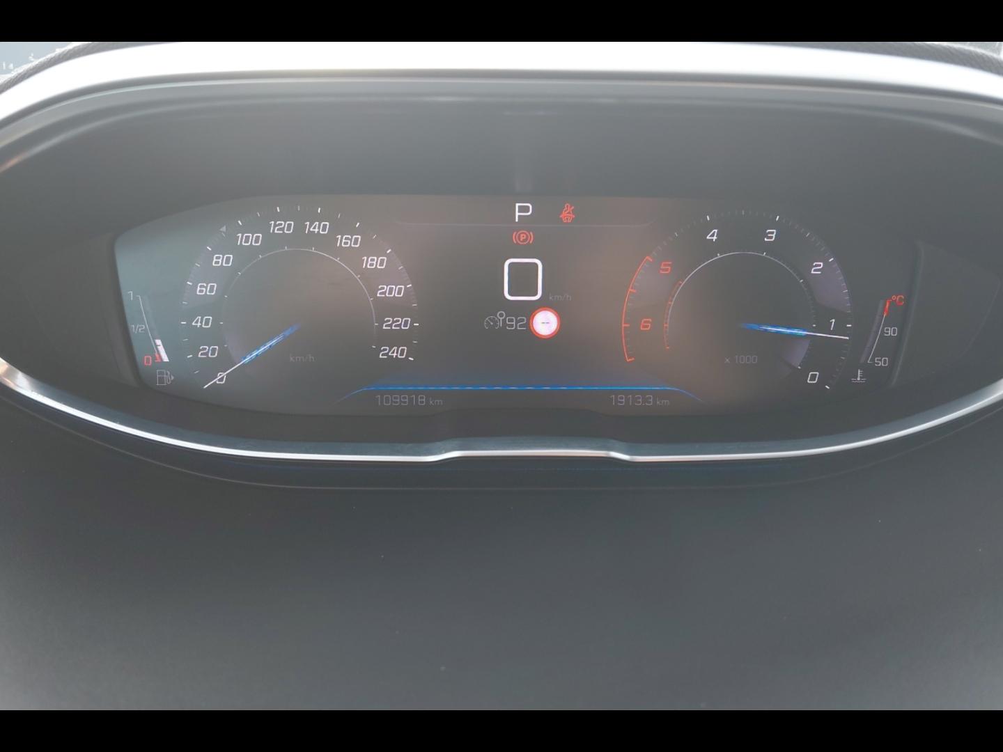 Image PEUGEOT 5008 1.5 BlueHDi 130ch S&S Allure EAT8