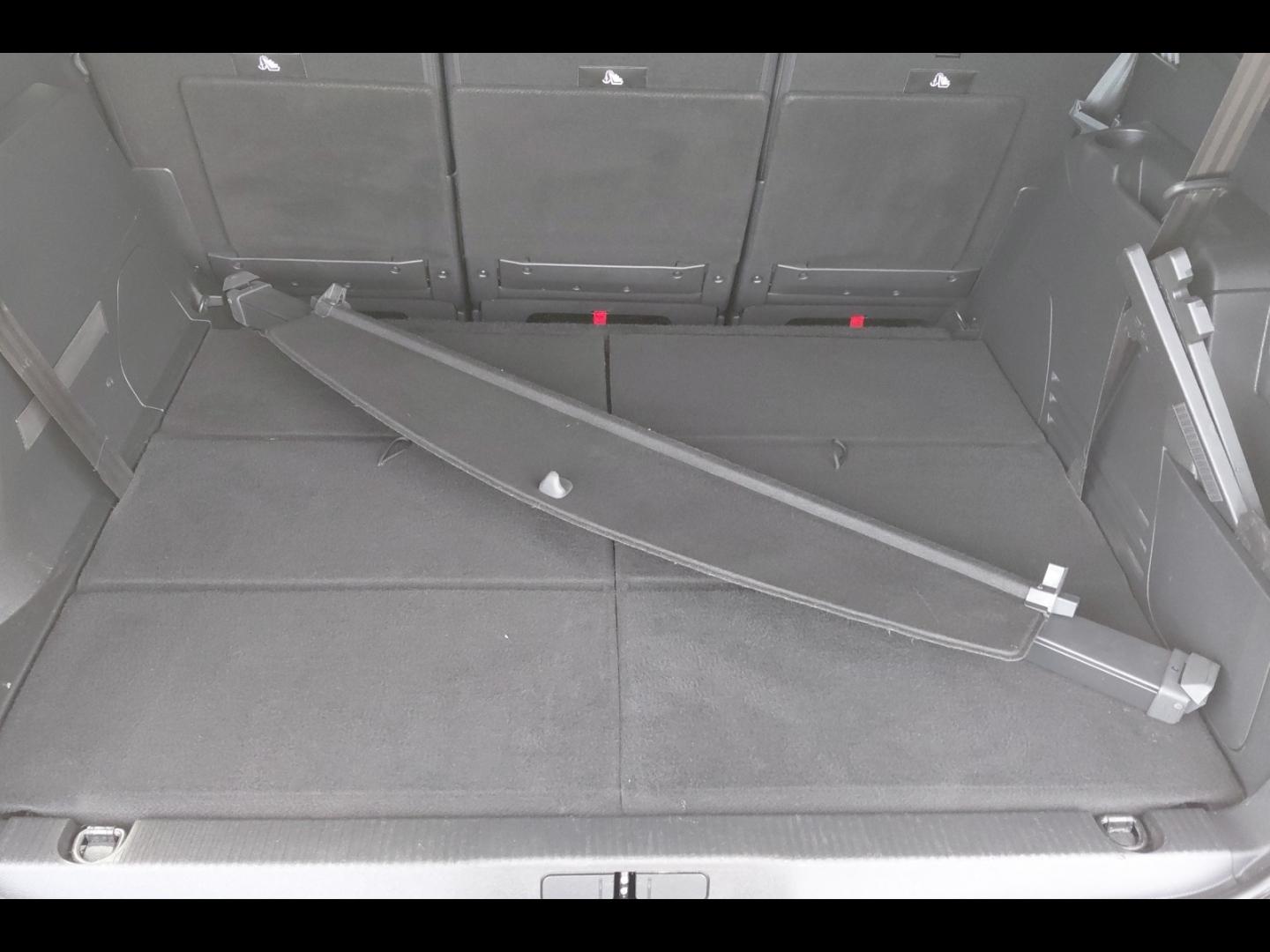 Image PEUGEOT 5008 1.5 BlueHDi 130ch S&S Allure EAT8