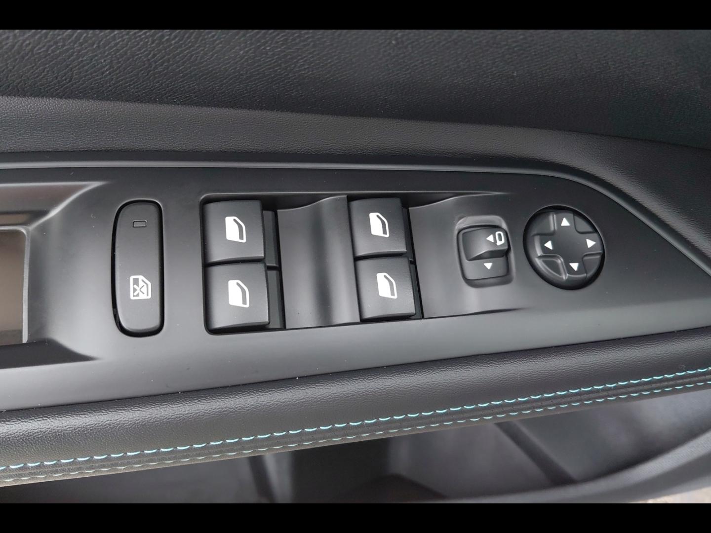 Image PEUGEOT 5008 1.5 BlueHDi 130ch S&S Allure EAT8
