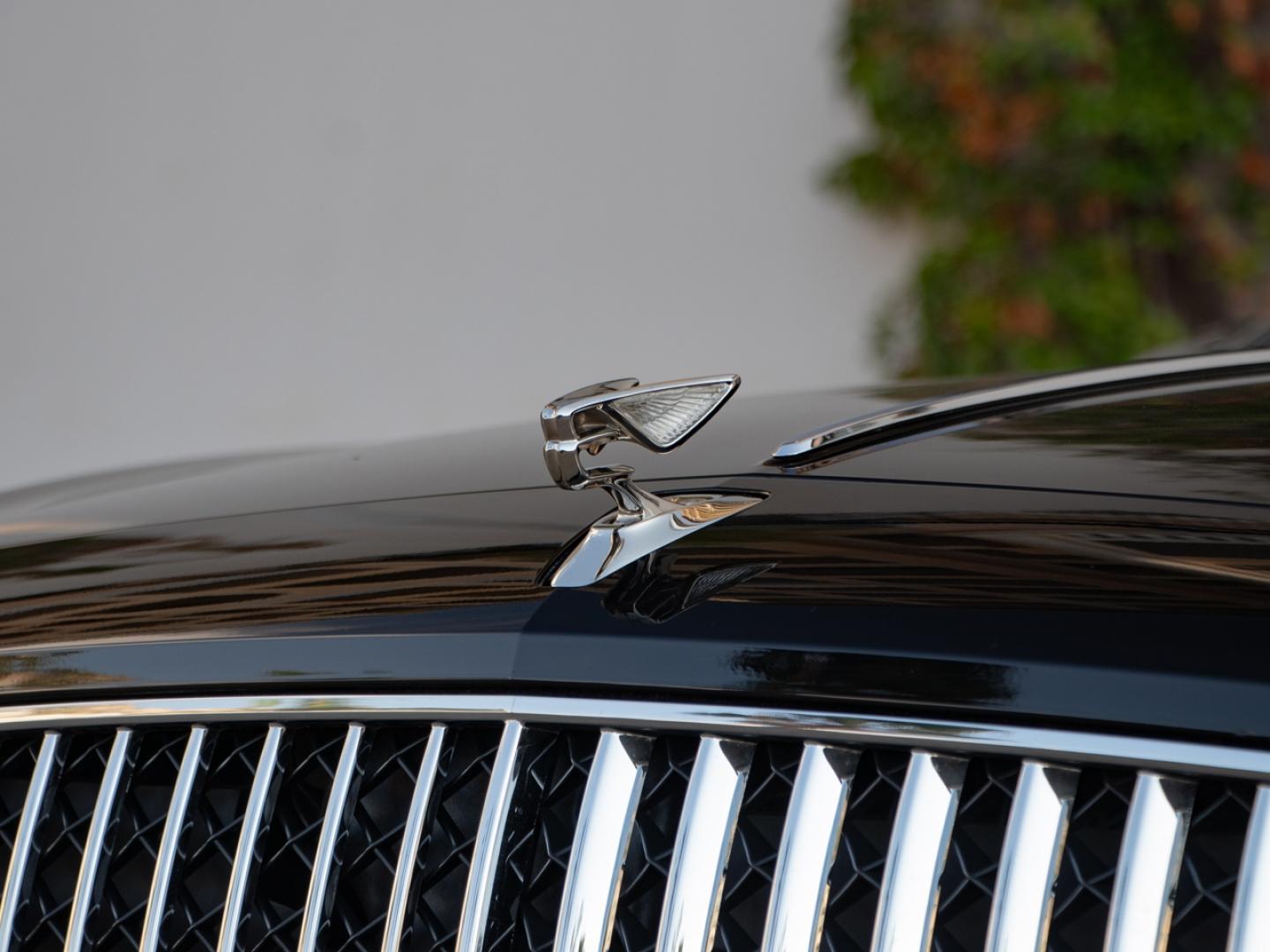 Image BENTLEY FLYING SPUR Azure V8 4.0 550ch