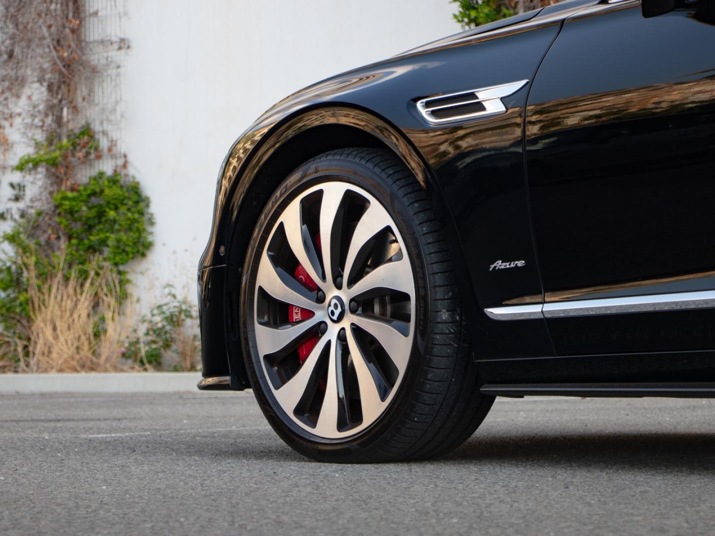 Image BENTLEY FLYING SPUR Azure V8 4.0 550ch