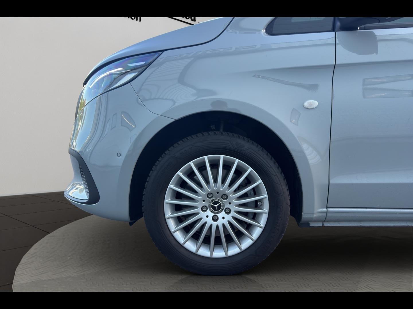 Image MERCEDES-BENZ Vito Fg 116 CDI Mixto Compact Select Propulsion 9G-Tronic
